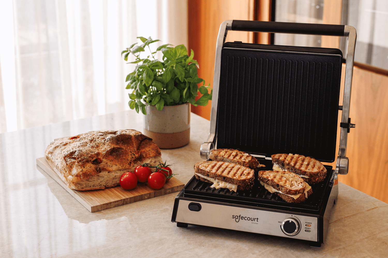 Breng magie in de keuken met de safecourt contactgrill! 🎃 - Safecourt Kitchen