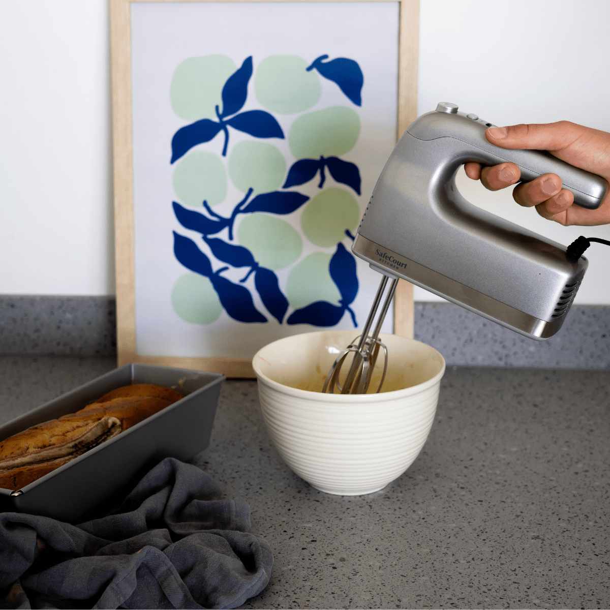 Hoe kies je de juiste handmixer? - Safecourt Kitchen